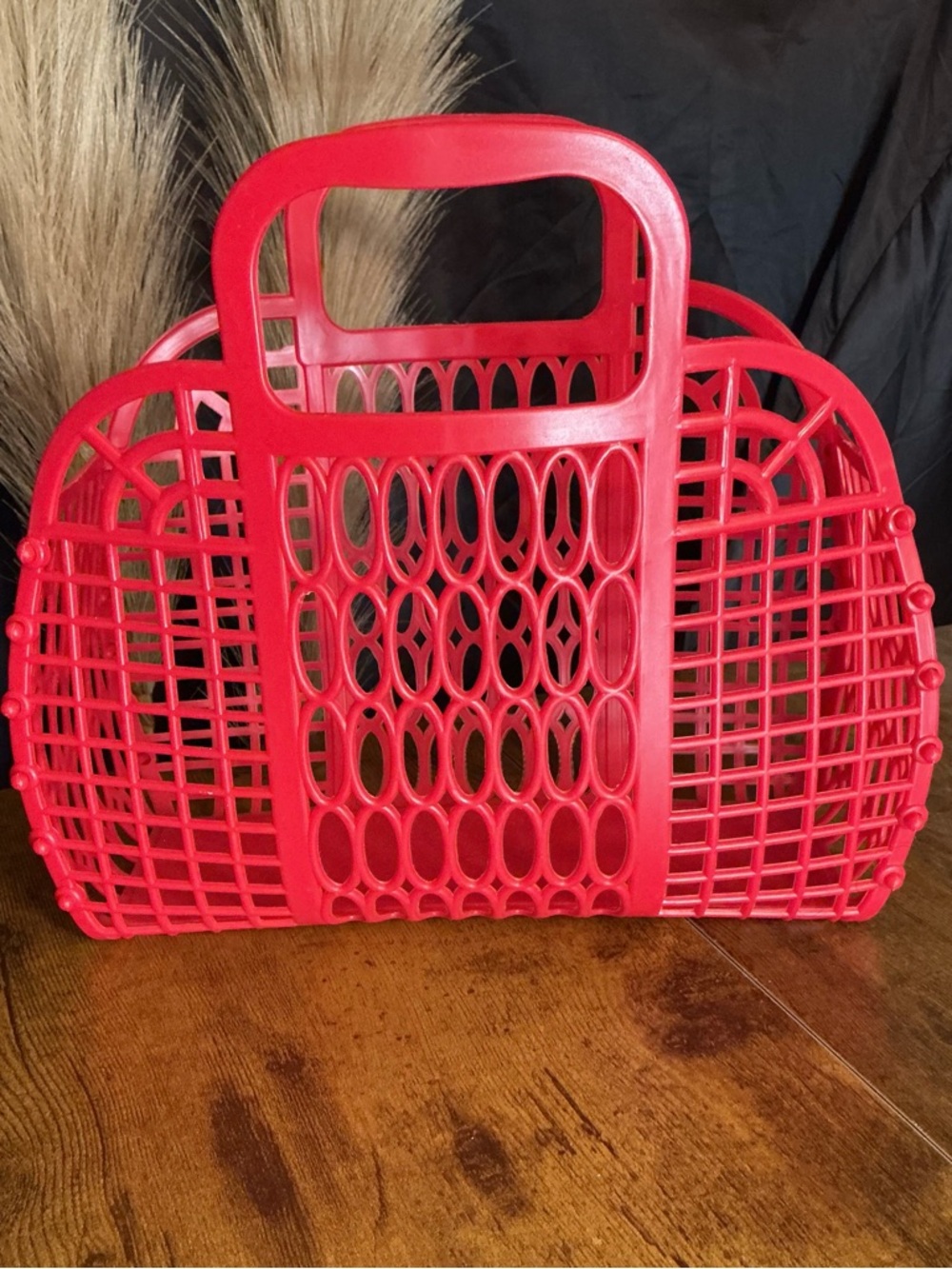 Red Vintage 1980s jelly plastic handbag!